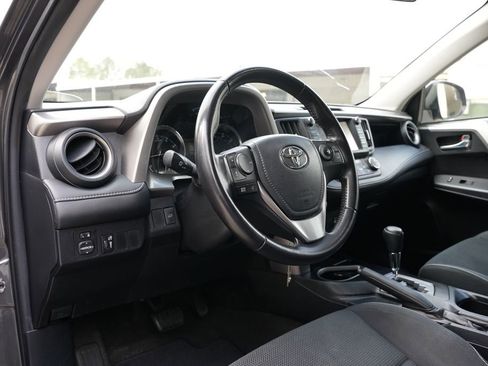 Used 2016 Toyota RAV4 XLE image 14