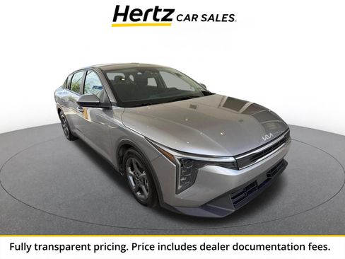 Used 2025 Kia K4 FWD image 1