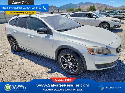 Used 2016 Volvo V60 T5 Cross Country w/ Convenience Package AWD/4WD image 5