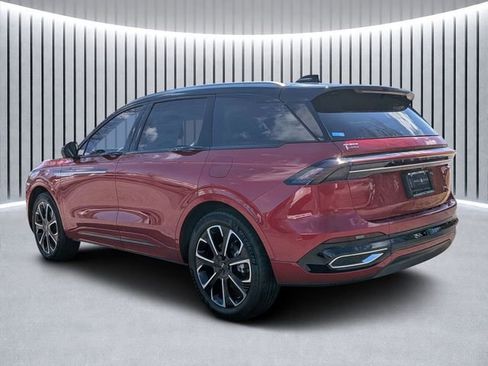 New 2026 Lincoln Nautilus Reserve AWD/4WD image 5