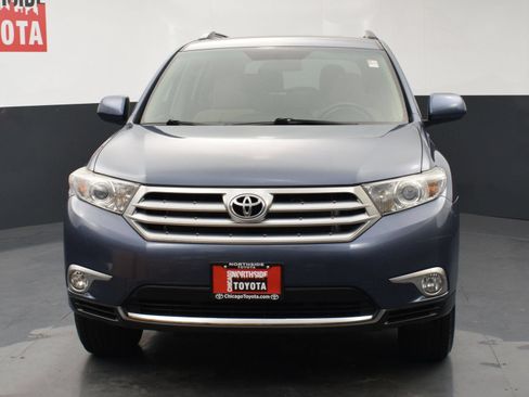Used 2012 Toyota Highlander FWD w/ Tech Pkg image 7