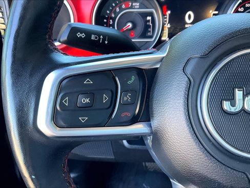 Used 2019 Jeep Wrangler Unlimited Rubicon AWD/4WD image 10
