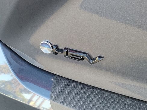 Used 2026 Toyota Camry SE w/ Multimedia Upgrade Package image 7