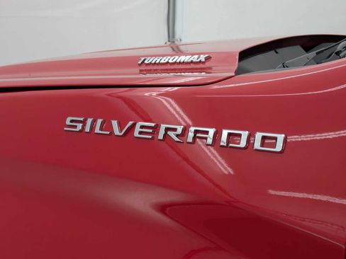 New 2026 Chevrolet Silverado 1500 W/T w/ WT Value Package AWD/4WD image 11