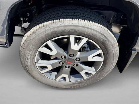 Certified 2025 Toyota 4Runner TRD Sport AWD/4WD image 8