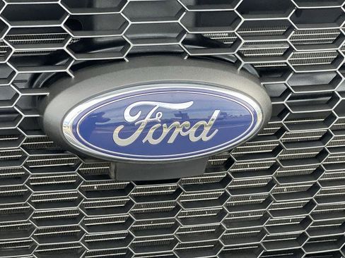 Used 2024 Ford Transit 250 Low Roof w/ Exterior Upgrade Package image 28