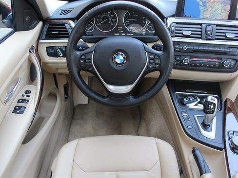 Used 2014 BMW 335i xDrive Sedan AWD/4WD image 2