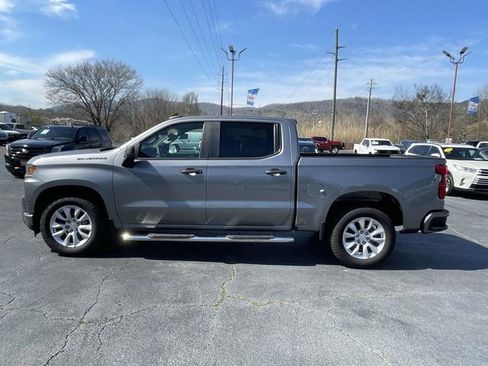 Used 2021 Chevrolet Silverado 1500 Custom w/ Safety Confidence Package image 2