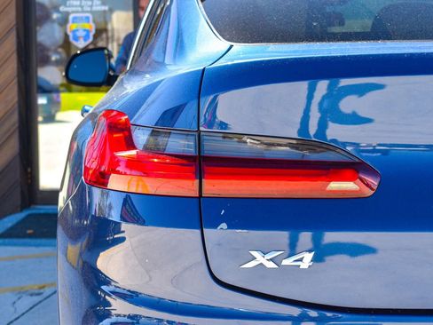 Used 2020 BMW X4 xDrive30i w/ Executive Package image 14