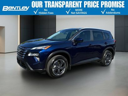 Used 2025 Nissan Rogue SV w/ SV Premium Package