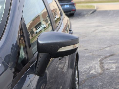 Used 2020 Ford EcoSport SE image 3