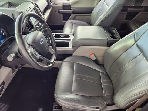 Used 2019 Ford F150 XLT w/ Equipment Group 302A Luxury image 11