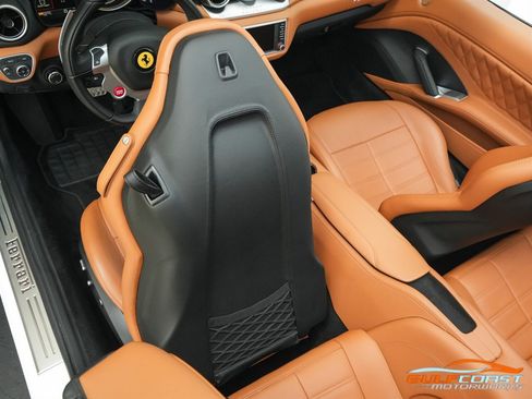 Used 2017 Ferrari California T RWD image 30