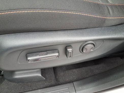 Certified 2025 Honda CR-V Sport image 18