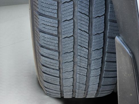 Used 2016 Toyota Highlander Limited image 41