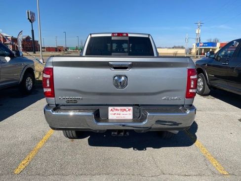 Used 2021 RAM 2500 Laramie AWD/4WD image 7
