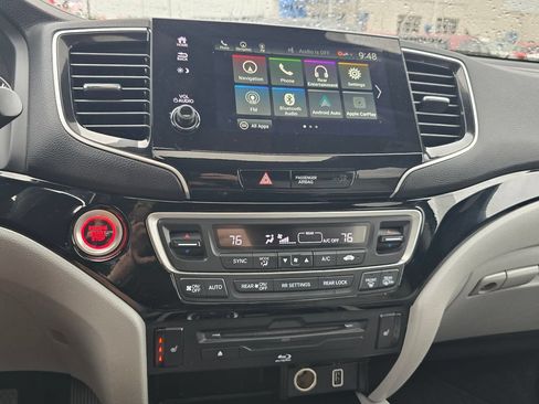 Used 2021 Honda Pilot Touring image 24