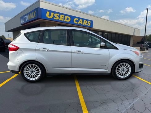 Used 2014 Ford C-MAX SE w/ Equipment Group 203A FWD image 2