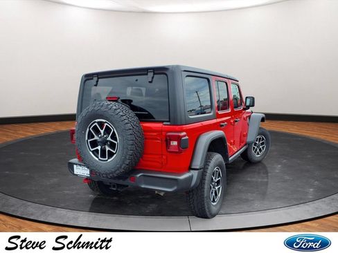 Used 2024 Jeep Wrangler Unlimited Rubicon AWD/4WD image 24