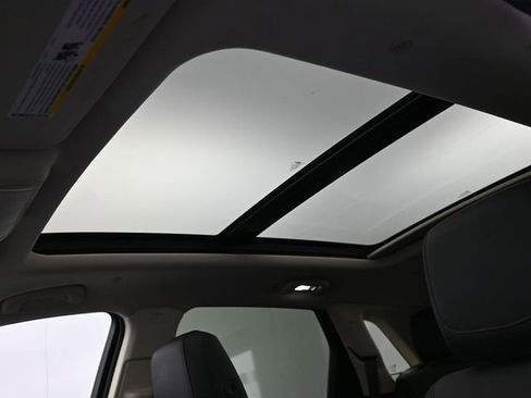 Used 2017 Cadillac XT5 Premium Luxury w/ LPO, Wheel Lock Package image 48