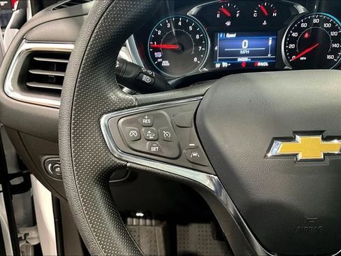 Used 2023 Chevrolet Equinox LT w/ LPO, Floor Liner Package AWD/4WD image 10