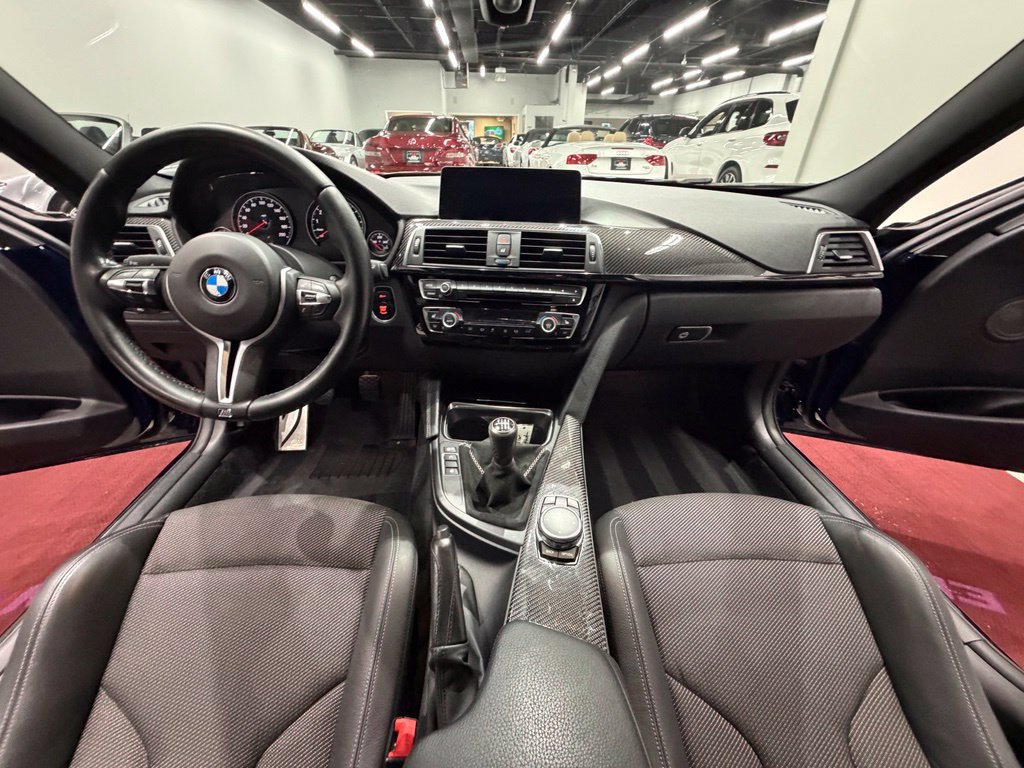 Used 2016 BMW M3 RWD image 41