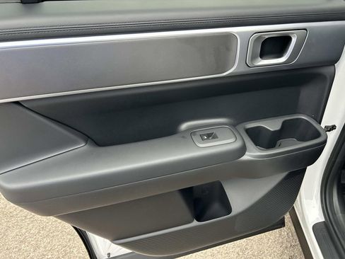 New 2026 Hyundai Santa Fe SE image 18