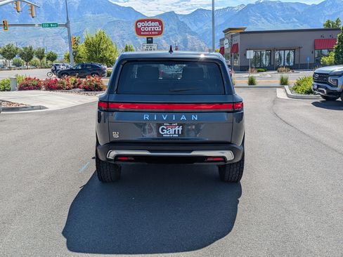 Used 2023 Rivian R1S Adventure AWD/4WD image 7