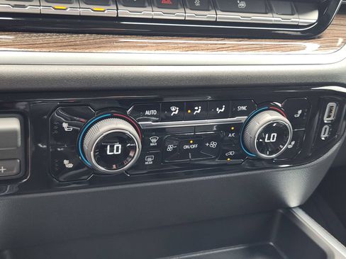 New 2026 Chevrolet Silverado 1500 LT w/ Texas Edition Plus RWD image 18