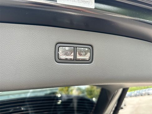 New 2025 Genesis GV80 3.5T Prestige image 15