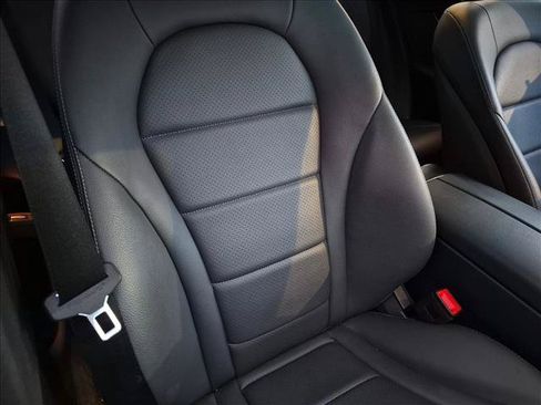 Certified 2021 Mercedes-Benz GLC 300 image 19