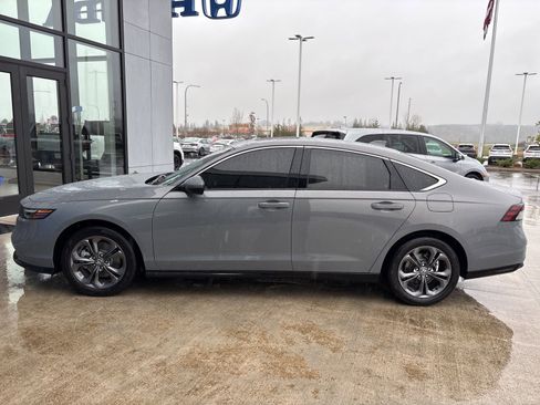 Used 2025 Honda Accord EX-L image 8