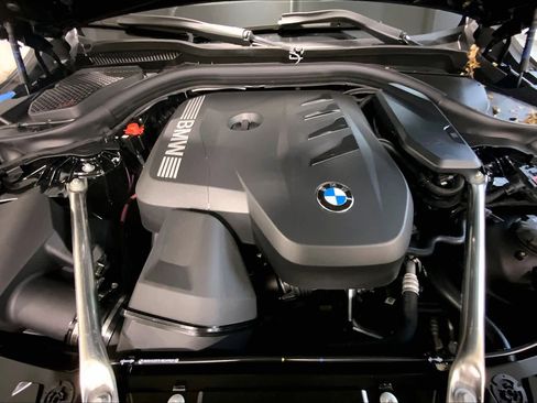 New 2026 BMW 530i xDrive w/ M Sport Package image 16