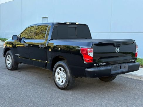 Used 2021 Nissan Titan S AWD/4WD image 4