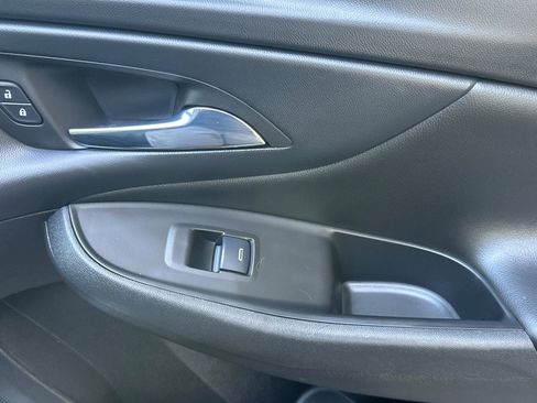 Used 2017 Chevrolet Volt Premier w/ Driver Confidence II Package FWD image 21