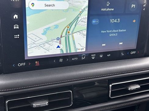 Certified 2025 Lincoln Aviator Reserve image 24