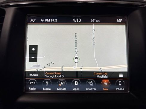 Used 2018 Jeep Grand Cherokee Limited image 11