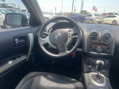 Used 2012 Nissan Rogue S FWD image 16