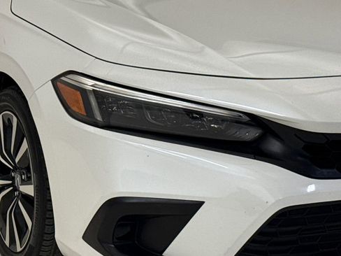 Certified 2023 Honda Civic EX-L image 5