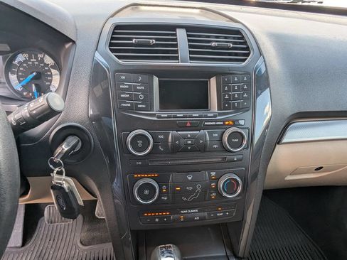 Used 2016 Ford Explorer 4WD image 15