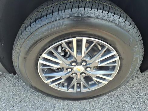 New 2026 Chevrolet Traverse LT FWD image 5