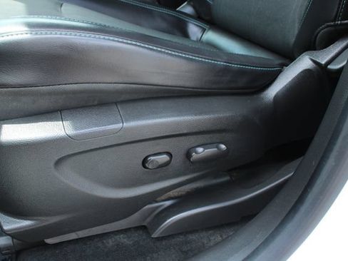 Used 2015 Chevrolet Trax LT w/ LT Plus Package FWD image 13