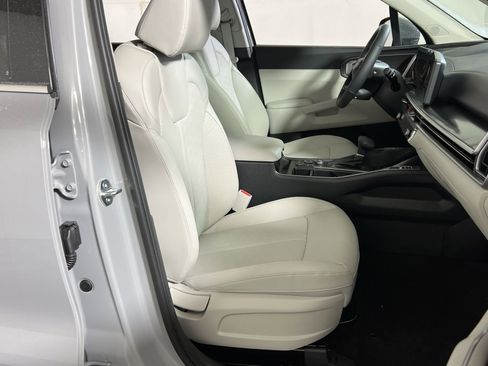 New 2026 Kia Sorento S image 26