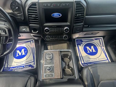 Used 2020 Ford Expedition Limited w/ Equipment Group 302A AWD/4WD image 11