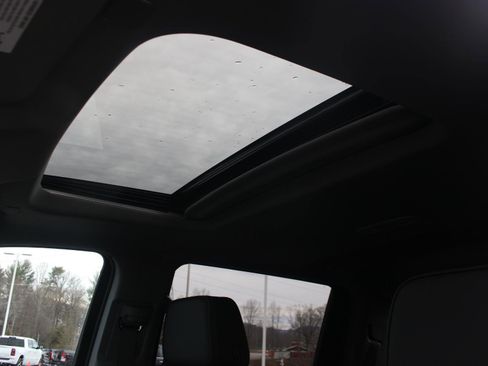 New 2026 GMC Sierra 2500 Denali w/ Denali Reserve Package image 17