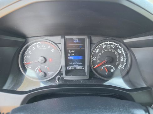 Used 2019 Toyota Tacoma SR w/ SR Convenience Package RWD image 23