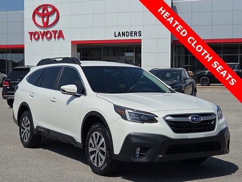 Used 2022 Subaru Outback Premium AWD/4WD image 1