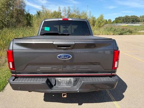 Used 2018 Ford F150 Lariat w/ Equipment Group 502A Luxury AWD/4WD image 5