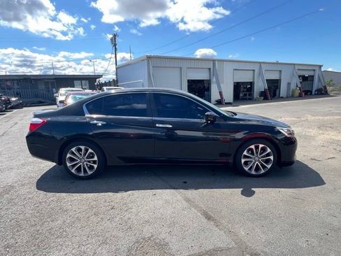 Used 2014 Honda Accord Sport image 4