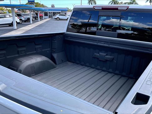 Used 2020 Chevrolet Silverado 1500 LT Trail Boss image 6